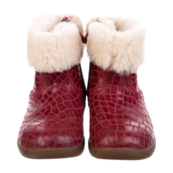 UGG Kids' Winter Boots Size: 7 NWOT - Picture 2 of 2